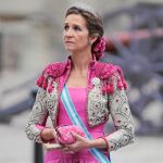 La Infanta, con falda estilo capote y torera