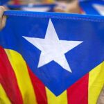 El Parlament reconoce la «estelada» como símbolo que representa una reivindicación «democrática, legítima y legal»