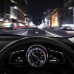 Es el primer modelo del segmento urbano que incluyeHead Up Display.
