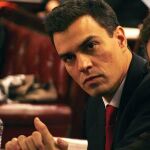 Pedro Sánchez entra en el baile de aspirantes a las primarias