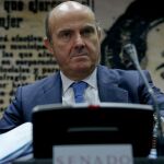 Luis de Guindos, al inicio de su comparecencia hoy en comisión del Senado para informar de la situación de la economía española.