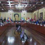 Reunión de los miembros de Unasur y representantes del sector empresarial venezolano, en Caracas (Venezuela).