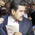 El presidente Nicolás Maduro, ayer, al salir del Ministerio de Exteriores, en Caracas