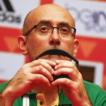 El entrenador de Brasil, Jordi Ribera, participa en una conferencia de prensa después del partido inaugural del Mundial de balonmano de Catar 2015