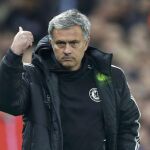 El Chelsea de José Mourinho tiene un duro partido este domingo antes de recibir el martes al Real Madrid