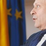 «Si los obispos creen que se vulneran los acuerdos con la Santa Sede por la asignatura de Religión podemos ver cómo solventarlo»