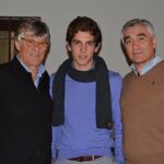 Ginés Marín entre José Cutiño y Simón Casas
