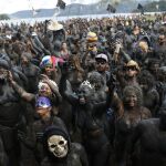 El desfile del Bloco da Lama (comparsa del barro), es uno de los más famosos de la localidad