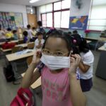Medidas de protección contra el MERS en una escuela de Seúl