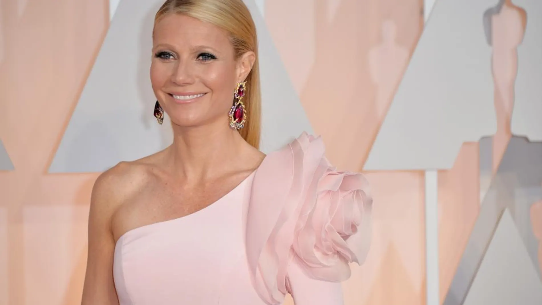 Gwyneth Paltrow ya practica el «Oil Pulling»