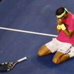Nadal acabo exhausto y tuvo que contener las lágrimas