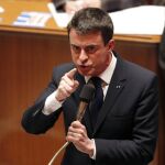 Manuel Valls, durante la sesión de hoy en la Asamblea francesa.