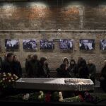 Amigos y familiares se despiden de Boris Nemtsov