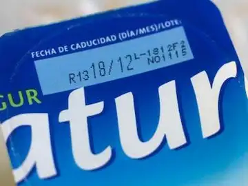 Yogur caducado Yogur caducado