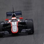Jenson Button con su MP4-30.