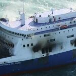 El buque permanecía frente a las costas de Albania a la espera de que el estado del mar permitieran su remolque hacia Italia.
