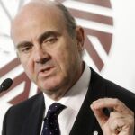 De Guindos sostiene que hacerse con el Eurogrupo también es una cuestión de "reconocimiento"a España