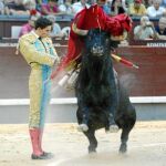 Arturo Saldívar, en imagen de arhivo, saludó ayer en su compromiso en Sevilla