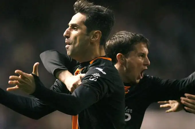 Ricardo Costa hiere de gravedad a un frágil Deportivo en el descuento Ricardo Costa hiere de gravedad a un frágil Deportivo en el descuento