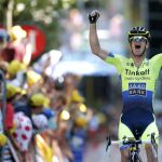 El australiano Michael Rogers celebra el triunfo al llegar a la meta
