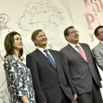 Beatriz Lucena, Karl Erjavec, Aljaz Gosnar y Antonio Pulido, ayer en Sevilla