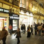 El comercio hará contrataciones extra por la campaña de Navidad