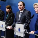 El primer ministro Stefan Löfven, junto a los lideres de la oposición