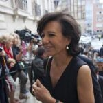 Ana Patricia Botín a su llegada al funeral por la muerte de su padre, el presidente del Banco Santander, Emilio Botín