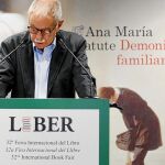 Eduardo Mendoza en el homenaje a Matute
