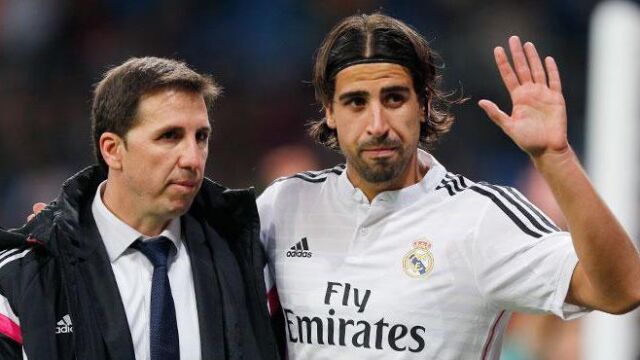 Momento en el que Khedira abandonaba anoche el césped del Bernabéu