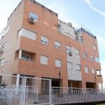 La gallina de los «pisos de oro» de Rivas se vuelve contra IU