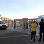 El personal del hospital atendió a la auxiliar sin protección