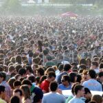 Baja por primera vez en siete años la cifra de «ninis»