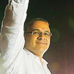 Funes la nueva imagen de los dinosaurios del FMLN