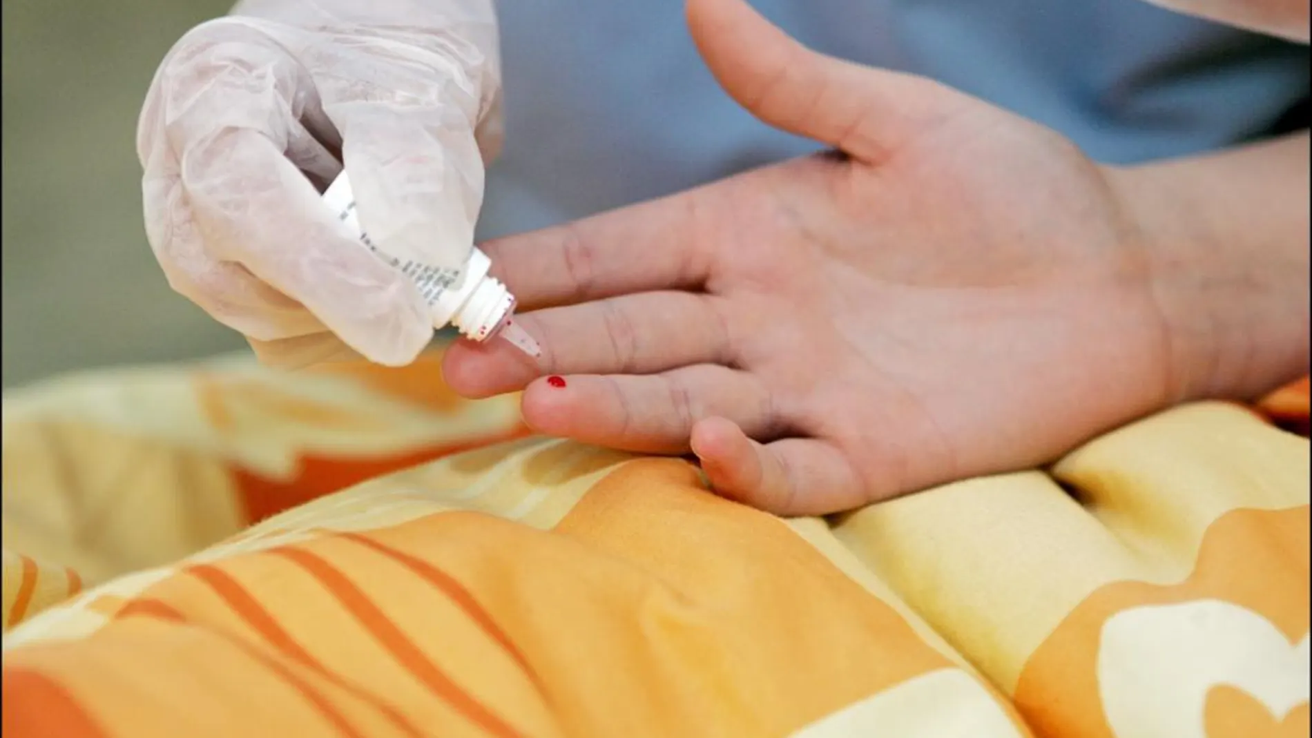 Un simple análisis de sangre puede detectar la predisposición a sufrid problemas mentales