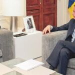 Zapatero sólo «concede» a Canarias la cumbre para analizar el plan anticrisis