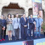 El director de Políticas Culturales, José Ramón Alonso, presenta el certamen junto con representantes políticos y de las compañías artísticas