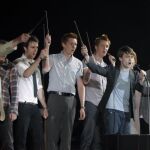 Daniel Radcliffe junto al resto de los actores de las películas "Harry Potter"