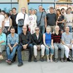 Àlex Rigola y Lluís Pasqual en el centro con los protagonistas de la nueva temporada del Teatre Lliure