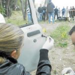 Los agentes no sólo escuchan al profesor, llevan a la práctica todo lo que se les explica. En las imágenes varias de las pruebas que llevaron a cabo los alumnos