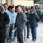 El paro bajó en 70.800 personas en el tercer trimestre