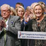 Jean-Marie Le Pen y su hija Marine en Lyon el pasado mes de noviembre