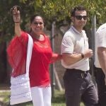La tonadillera Isabel Pantoja ha salido a las 13:15 horas de la prisión de Alcalá de Guadaira.