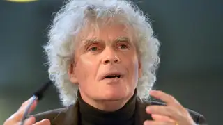 Imagen de archivo del 24 de abril, de Sir Simon Rattle Imagen de archivo del 24 de abril, de Sir Simon Rattle