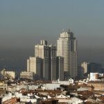 Imagen de aérea de Madrid, cubierto por la contaminación