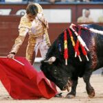 Arturo Maciás, dando un derechazo en una imagen de archivo