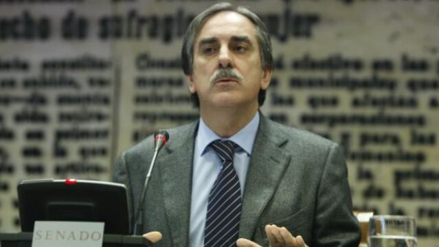 El ministro de Trabajo, Valeriano Gómez