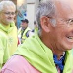 El dirigente de la ilegalizada Batasuna, Tasio Erkizia, junto a la concejala de Bildu, Aitziber Ibaibarriaga, ayer durante las fiestas de Bilbao