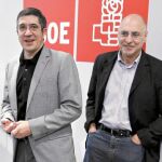 El lendakari Patxi López y el consejero de Interior, Rodolfo Ares