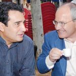 Bustos y Montilla en una imagen de archivo. Bustos entregó ayer a Montilla su propuesta para articular las relaciones con el PSOE